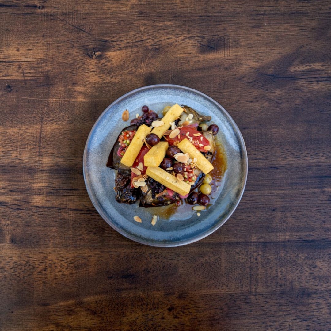 Légumes du jardin brûlés au grill